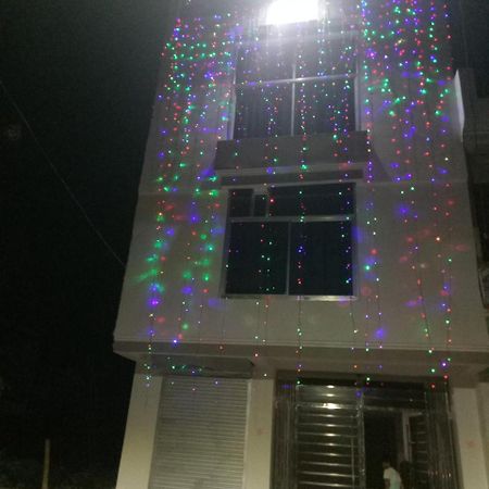Hotel Ganga Vilas Colonelganj 外观 照片